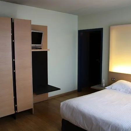 Hotel 322 Lambermont Brussel