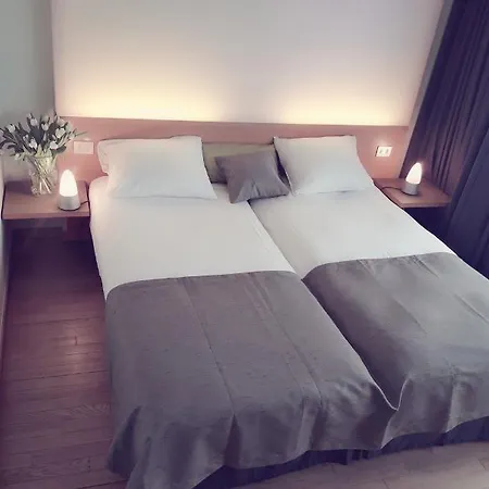 Hotel 322 Lambermont